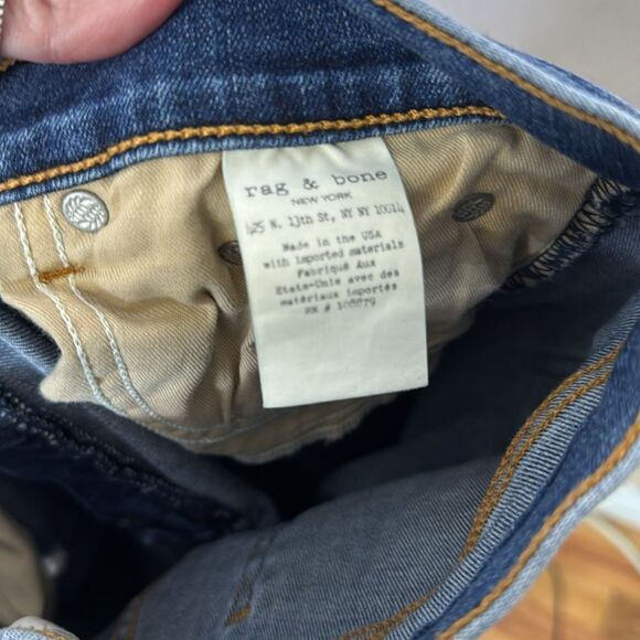 rag & bone Distressed Skinny Jeans in La Paz 30 - Picture 8 of 8